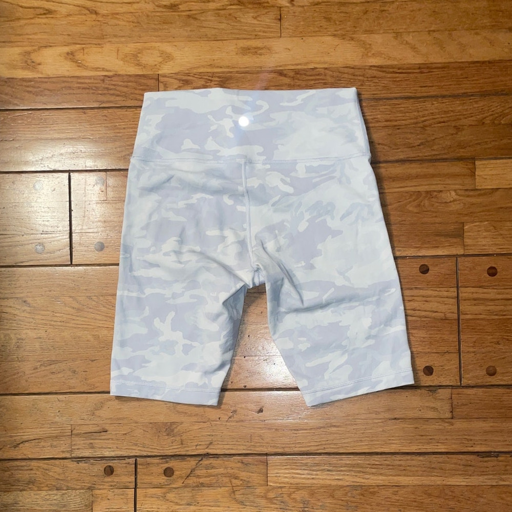 Lululemon Wunder Under Short 10" *Ribbed - Picture 10 of 16
